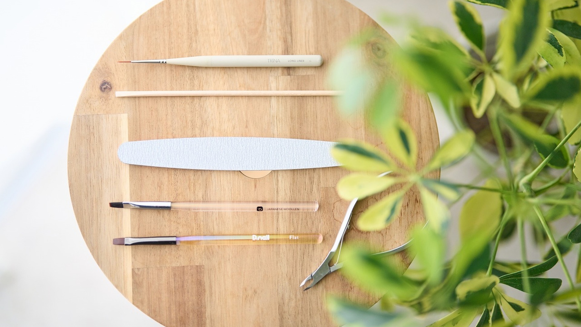 Silk by nails|大人女性のための上品ネイルとハンドケアを叶える中目黒のネイルサロン